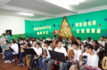 Instituto Cuida de Mim - Apresentação dos alunos de música e ballet - 2011